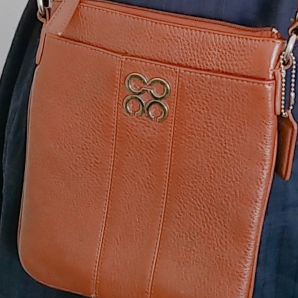 Coach Handbags - COACH CROSSBODY PURSE BROWN LEATHER